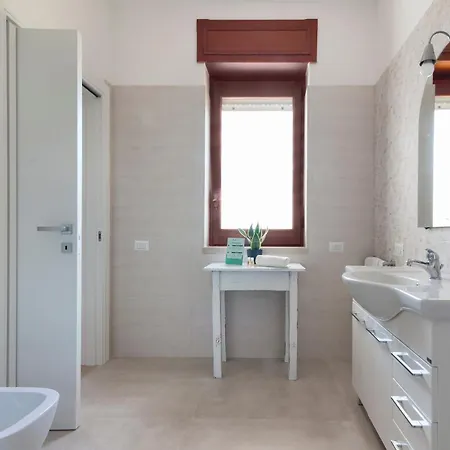 Maroby Garden & Parking - Selection