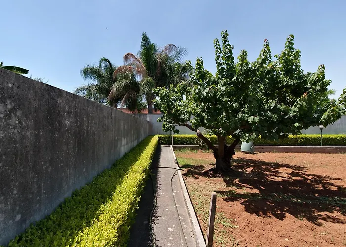 Maroby Garden & Parking - Selection *