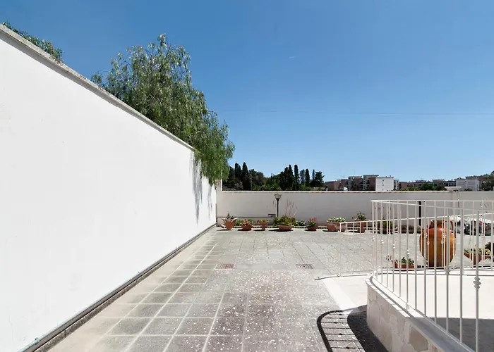 Maroby Garden & Parking - Selection فيلة ليتشي