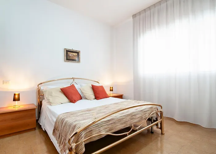 Maroby Garden & Parking - Selection